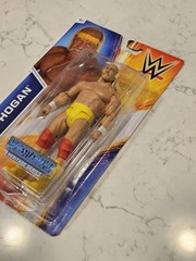 Mattel WWE Basic Wrestlemania Heritage Series Hulk Hogan 6″ Action Figure New
