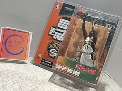 2003 McFarlane NBA Seattle Sonics Ray Allen #34 Series 5 White “Chase” Variant