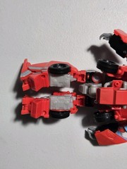 Transformers Universe Classics Ironhide Deluxe Class Action Figure