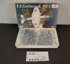 E.E. Canberra B. Mk-2 1:144 AMODEL Plane Model Kit MIB NEW Unbuilt
