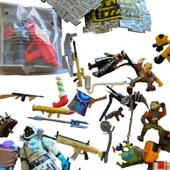 Fortnite tower play set action figures, accessories and weapons lot