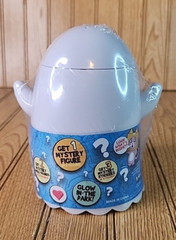 New & Sealed LankyBox Ghosty Egg Glow Mystery Toy Glow In The Dark Pack