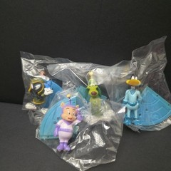 Duck dodgers Cake Toppers Lot Of 12 FIGURES gumball machine 3d sculpture toy New