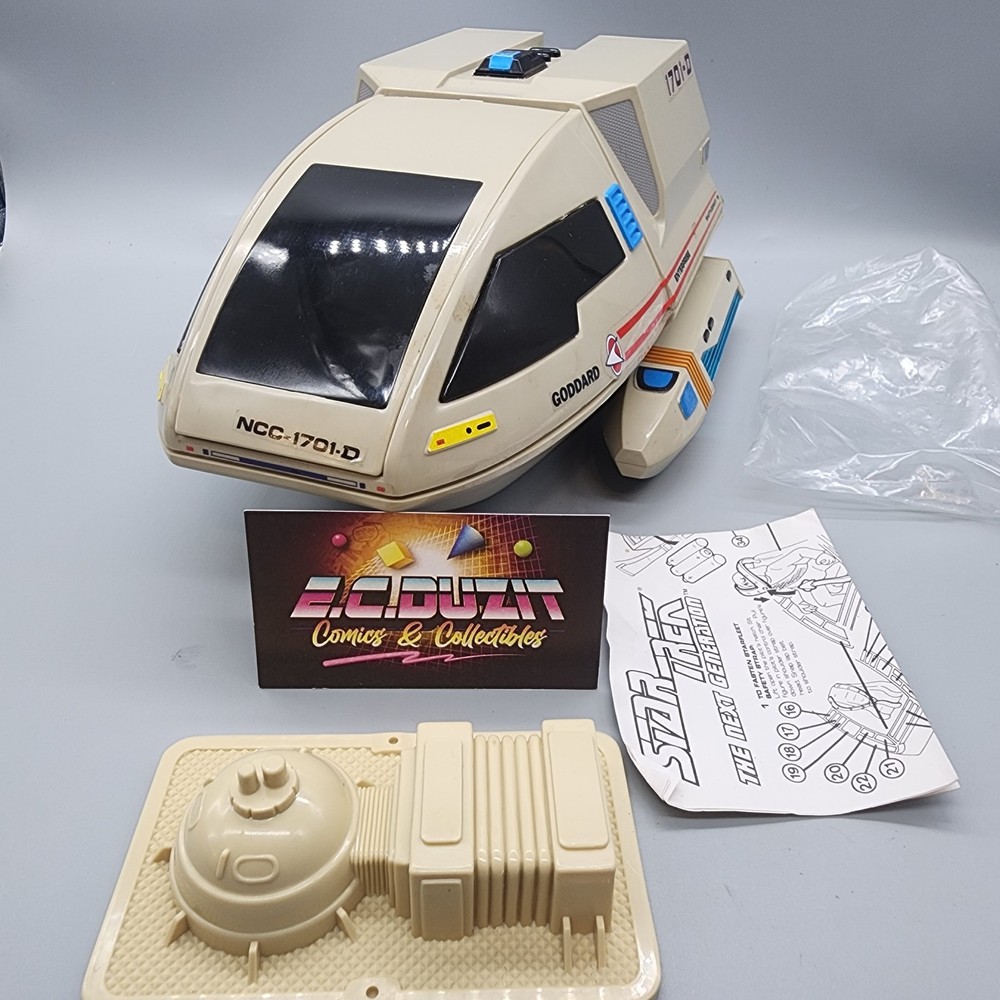 Star Trek The Next Generation Shuttlecraft Goddard Complete Playmates 1:15 Scale