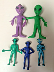 Lot 15 Vintage Mini Alien Figurine Toys 1″ – 3.5″