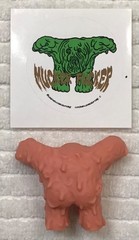 LUKE WELCH SCULPTURE RARE MUCKER SUCKER MINI FLESH COLOR RESIN FIGURE W/ STICKER