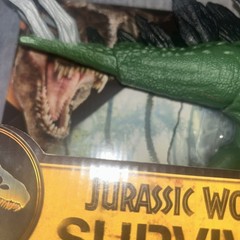 Jurassic World Survival Gigantic Thrashers Dinosaur Action Figure Stegosaurus