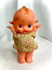 VINTAGE KEWPIE WITH DRESS COIN BANK DOLL SOFT VINYL TOY JAPAN SOFUBI