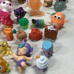Mixed Lot Of Smalls, Shopkins, Puppy In My Pocket, Littlest Pet Shop, Tokidoki.