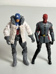 Captain America 3.75″ figures winter Captain America & Red Skull Marvel Hasbro