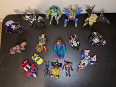 Transformers Toy Figure Lot of 16 Mixed 90s 2000s Y2K Hasbro Robots in Disguise