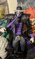 The Batman Who Laughs Black and White Accent Edition Gold Label 7″ Action Figure