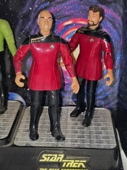 Star Trek – 6 Star Fleet Officers – 3 tv shows – 1994 Playmates set