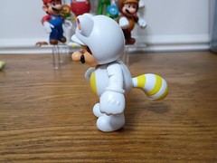12-PK WHITE TANOOKI SUPER MARIO 4″ Lot Builder Penguin Cat Metal Raccoon Luigi