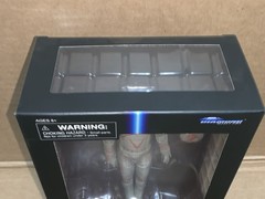 2019 Diamond Select Toys Disney Tron Sark Action Figure New In Box