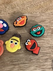 Croc Widgets Sesame Street Multicolored Character Heads Silicone Set Of 6