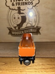 THE GREAT Railway Adventures WOODEN TRAIN Orange LOG ! THOMAS FRIENDS COMPATIBLE