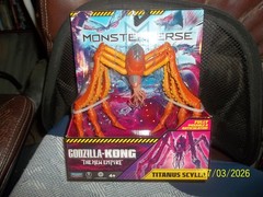 MONSTERVERSE~GODZILLA x KONG~THE NEW EMPIRE~TITANUS SCYLLA~2025 NEW~PLAYMATES
