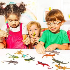 Sumind 18 Piece Plastic Lizard Toys Colorful Plastic Fake Model Artificial Repti