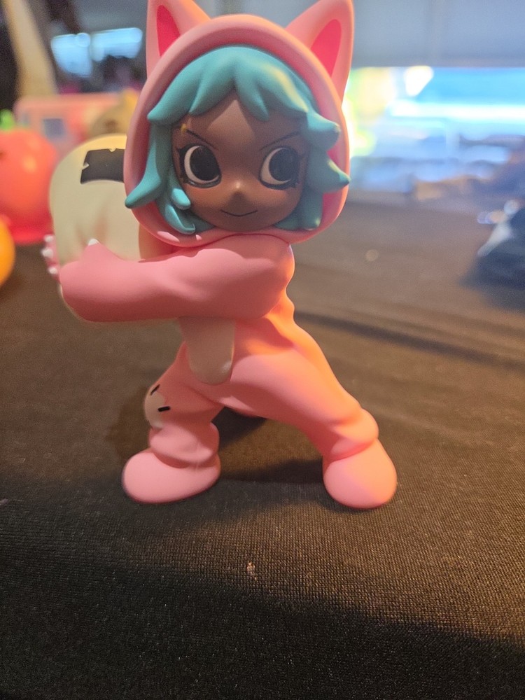 POP MART x Lil Peach Riot Sleepover Series Frankie-Pillow Fight Confirmed Figure