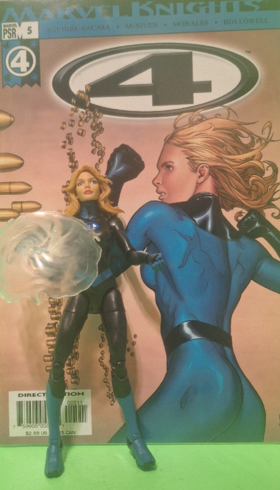 Marvel Legends INVISIBLE WOMAN – SUPER SKRULL BAF – FANTASTIC FOUR + GREAT COMIC