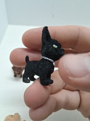 Three Vintage Puppy In My Pocket Figures, Gabby Chihuahua, Brown Lab