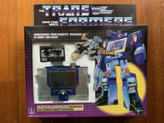 Transformers G1 Soundwave brand new with a cassette(you can choose one from 6)