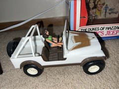Mego The Dukes of Hazzard Daisy’s Jeep & Action Figure with Original Box