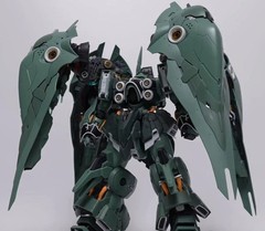 In Stock NEW Axis Model MG 1/100 Kshatriya NZ-666 Action Figure Model Kit