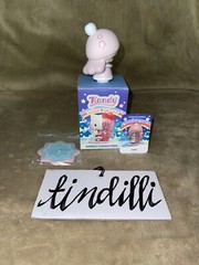TC NIB Kandy x Sanrio Snowy Dreams figure toy LALA Twin Stars Mighty Jaxx