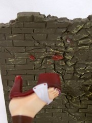 Queen’s Blade Menace E2042 Gathering Resin 1/8 Scale Statue Damaged