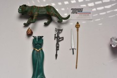 MOTU Classics Queen Marlena / Captain Glenn w/ Cringer Figure Mattel