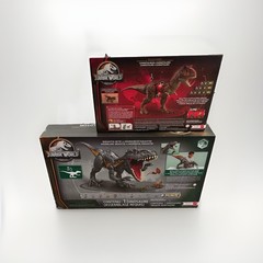 Jurassic World Super Colossal Indoraptor + RARE Epic Attack Carnotaurus LOT