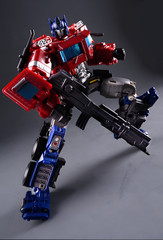 Optimus Prime Robot Car Toy 18cm Alloy Action Figure Transformer Gift Model