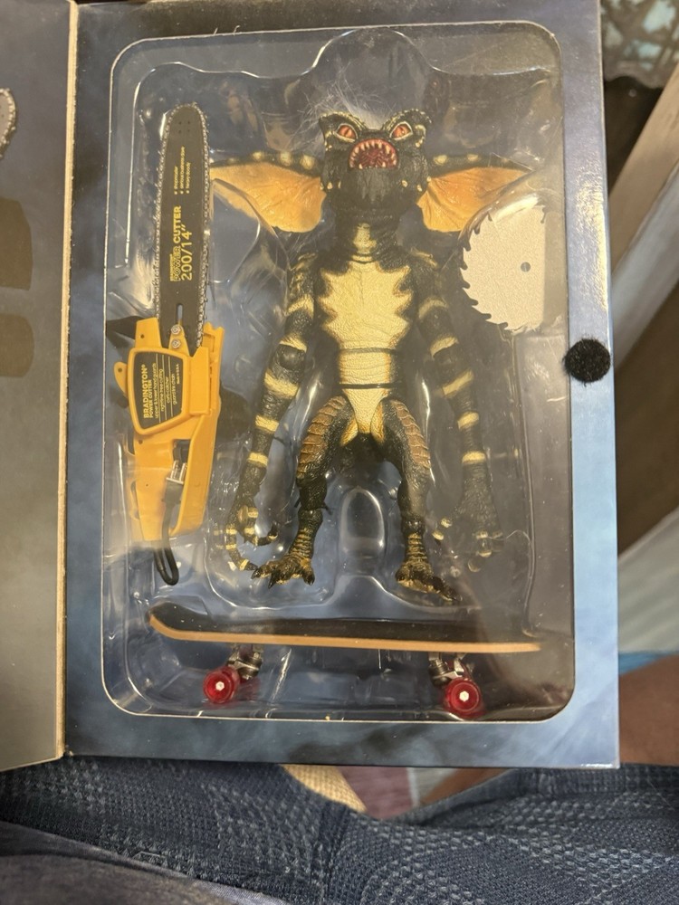 NECA Stripe Ultimate Action Figure Gremlins Chainsaw Skateboard Saw Blade
