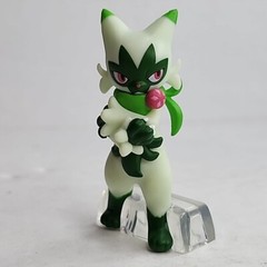 Pokemon Scale World 2″ 1:20 Scale Floragato / Nyarote Mini Figure Bandai