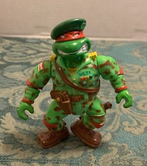 TMNT Raph the Green Teen Beret 1991 w/ Back Card -NO Accessories – NOT COMPLETE