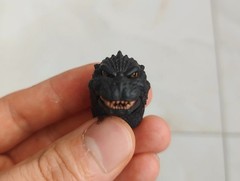 HIYA Exquisite Basic Godzilla 1991 Hokkaido Battle Ver vs King Ghidorah Model