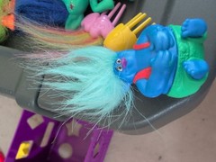 DreamWorks Trolls POD’ular Troll Tree Playset With Troll Figures Lot