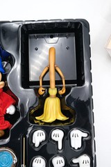 Herocross Disney Sorcerer Mickey and the Magic Broom Hybrid Metal Figuration 009