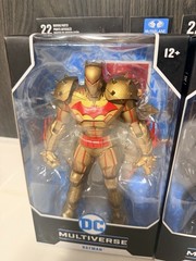 DC Multiverse Batman Gold Hellbat Suit Armor & Hellbat Gold Edition McFarlane