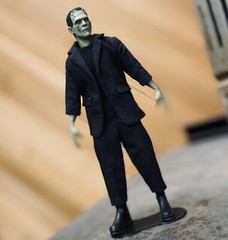Double “BIGGER” Peg Wider Pose 6 inch action figure stands! (qty 8 pieces)
