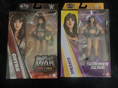 MATTEL WWE ELITE COLLECTION LOT OF 2 CHYNA MONDAY NIGHT WAR & SUMMER SLAM
