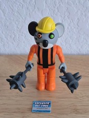PIGGY Kolie Action Figure with Exclusive DLC Code NWOB