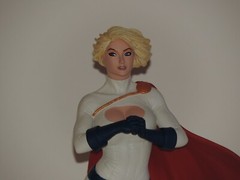 DC Comics Cover Girls Statue of Power Girl