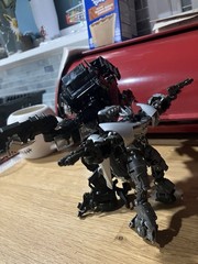 Transformers Studio Series Ironhide & Sideswipe