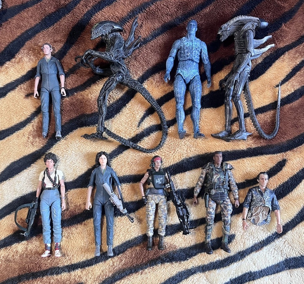 NECA ALIENS Colonial Marines Lot RARE US SELLER GENUINE: Vazquez, Ripley, Etc.