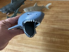 IT’S SHARK WEEK 🦈 CHOMPING Great White Sharks plastic toy figures BITE ACTION