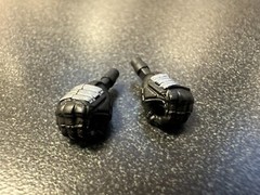 Hasbro Marvel Legends 6″ Scale DEADPOOL 3 (BLACK & SILVER HANDS FOR SWORD) MINT