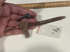MINIATURE 1/6 JOHN WAYNE LEATHER HOLSTER METAL COLT 45 PISTOL RIG REVOLVER DUKE